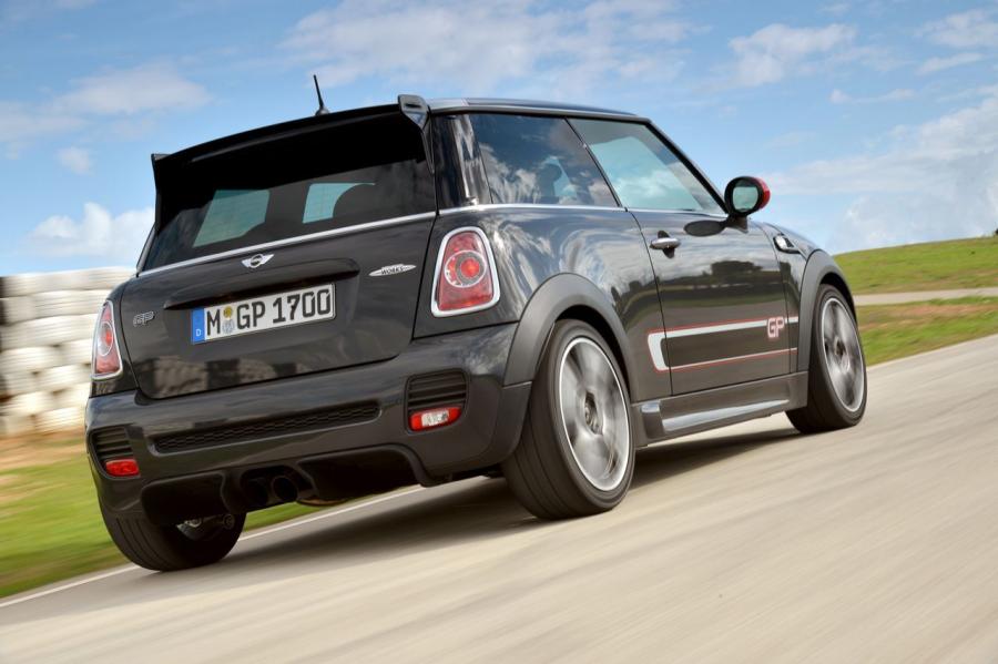  Mini Cooper GP JCW 2014 года  (фото 76 из 92)